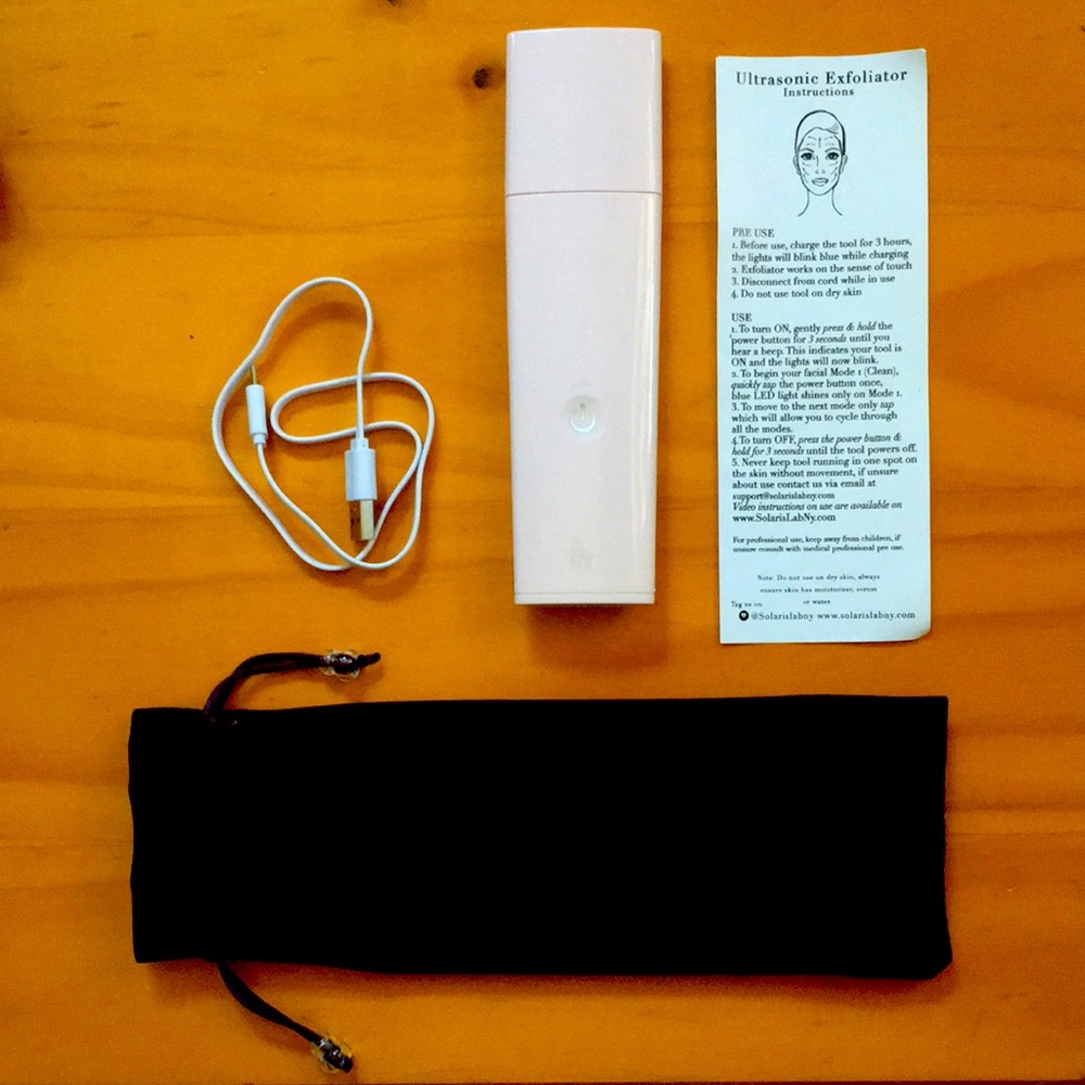 Ultrasonic Exfoliator + LED beauty tool by Solaris Laboratories NY